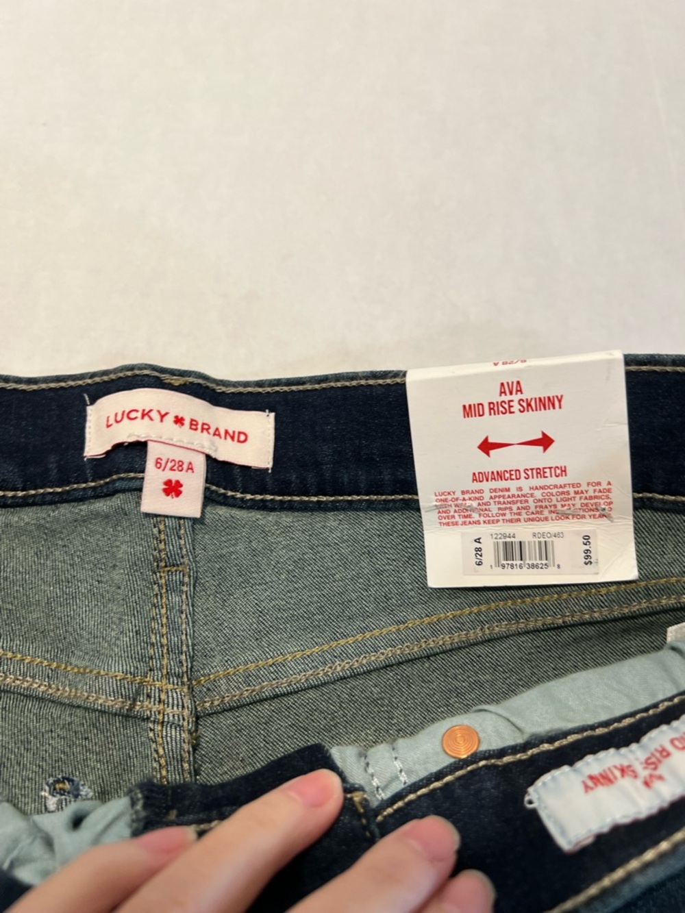 Lucky Brand Ava Mid Rise Skinny Jeans Womens size 6/28 Dark Wash Stretch - Picture 3 of 8